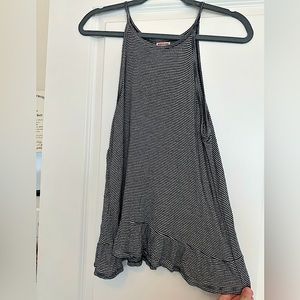 Navy & white Mossimo tank top. GREAT condition